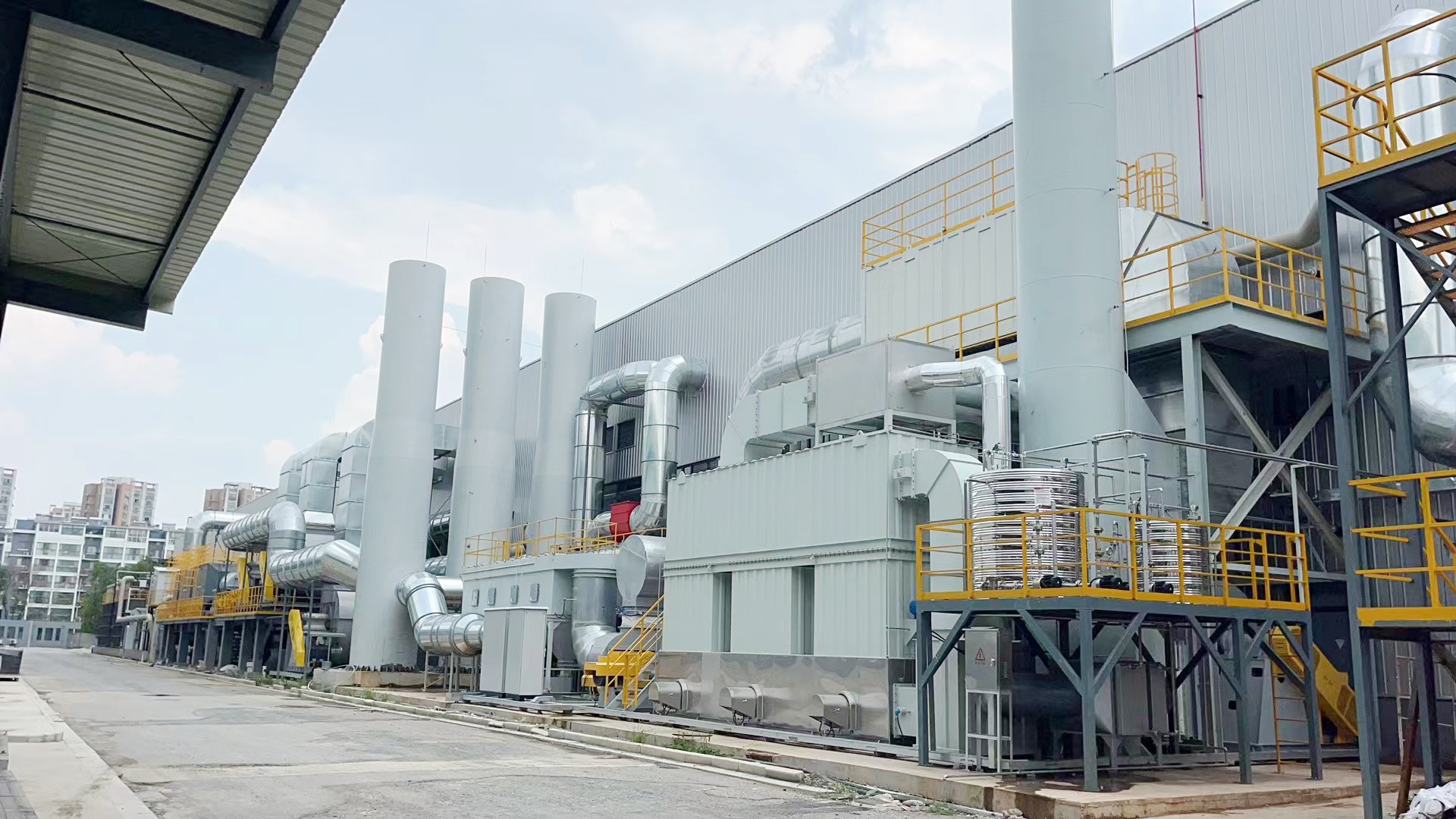 無(wú)錫某機(jī)械公司   沸石轉(zhuǎn)輪+蓄熱式焚燒爐RTO 廢氣治理案例